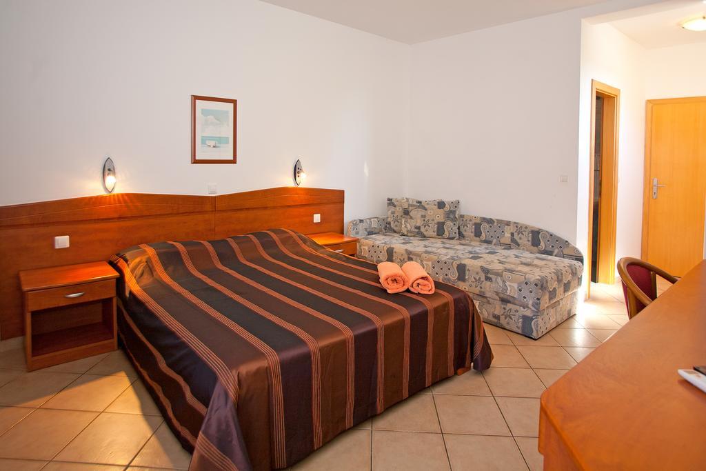 Guesthouse Villa Adria Малинська Екстер'єр фото