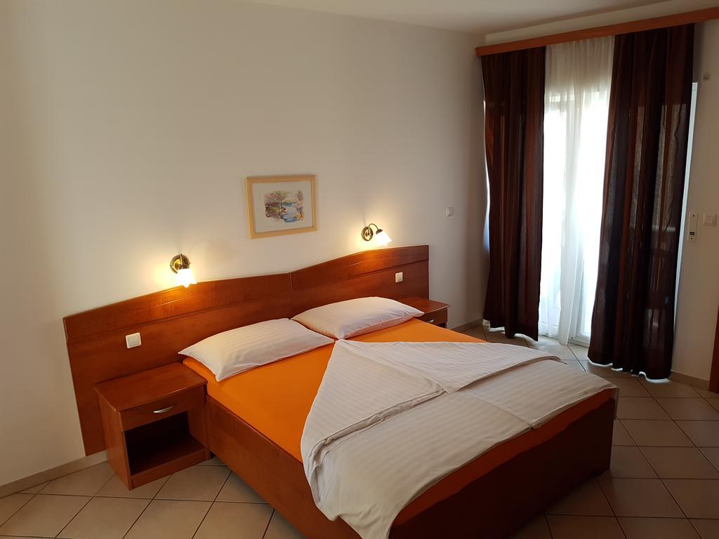 Guesthouse Villa Adria Малинська Екстер'єр фото