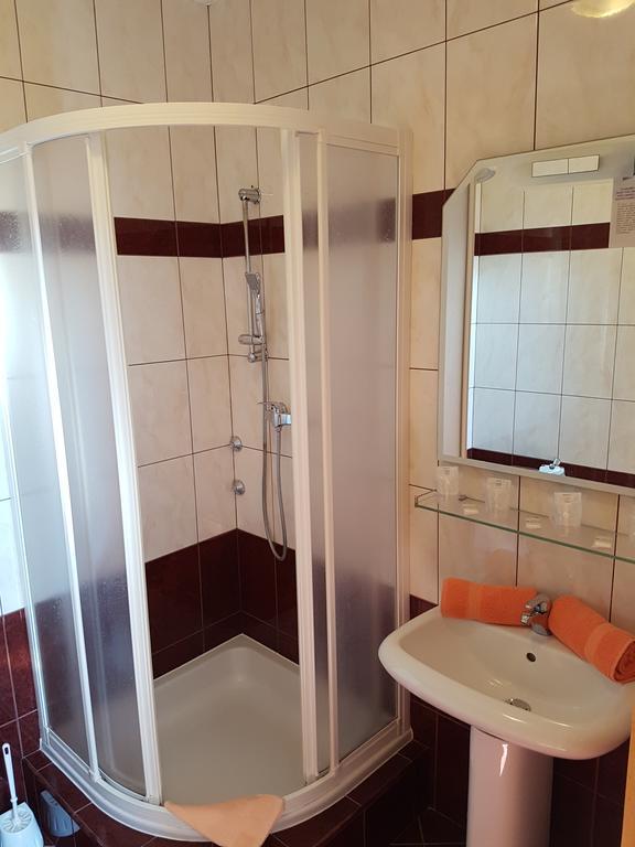 Guesthouse Villa Adria Малинська Екстер'єр фото