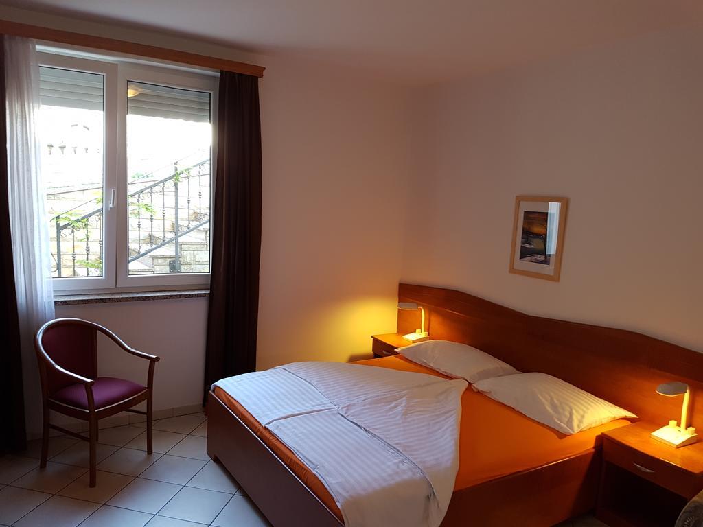 Guesthouse Villa Adria Малинська Екстер'єр фото