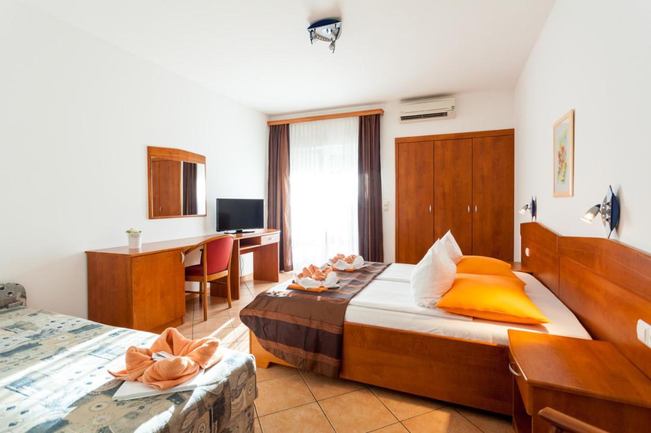 Guesthouse Villa Adria Малинська Екстер'єр фото