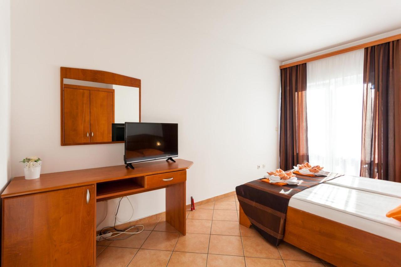 Guesthouse Villa Adria Малинська Екстер'єр фото